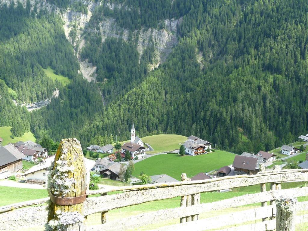 Hotel Garni Kostner Ortisei Exterior foto